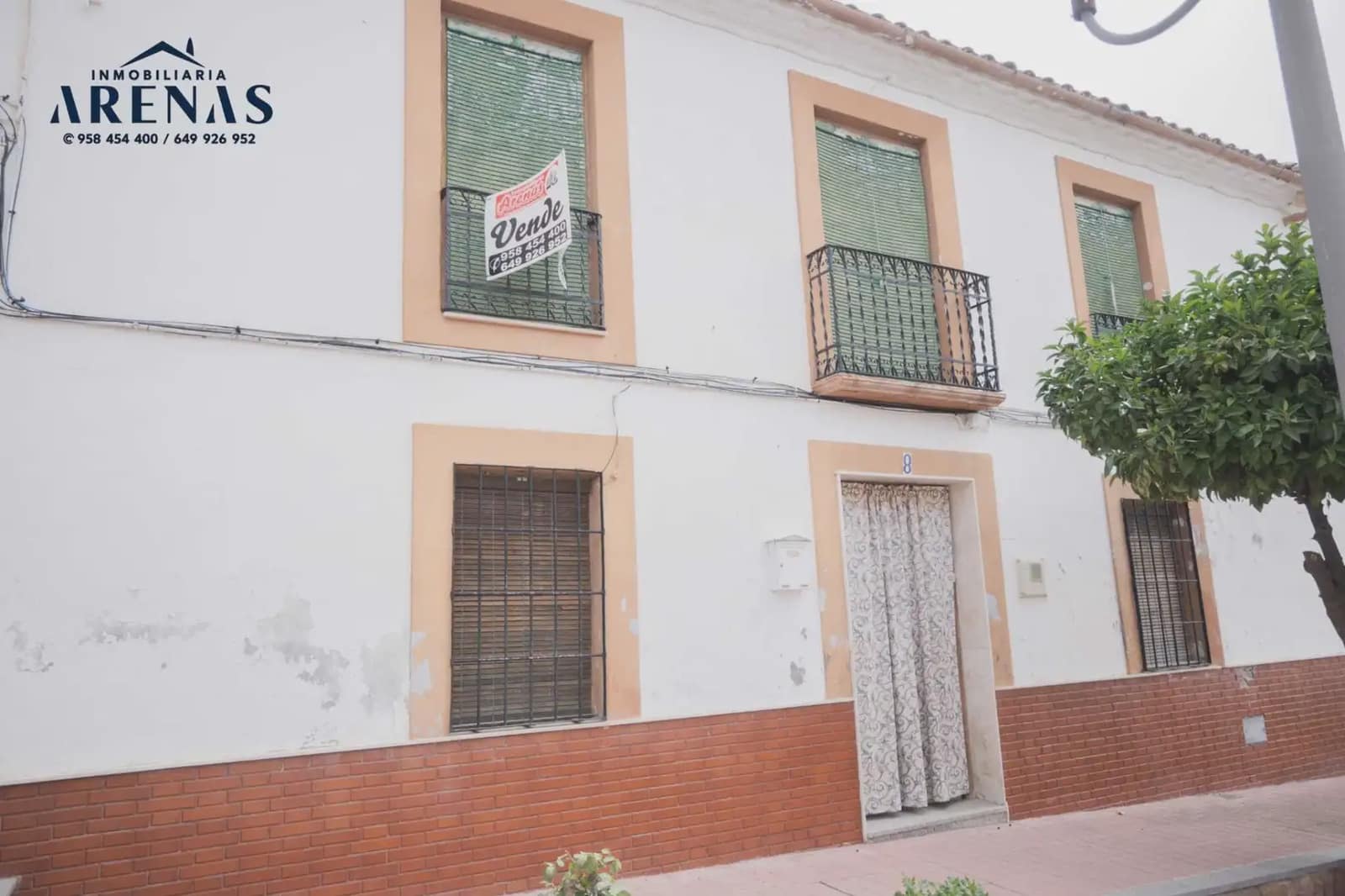 4 slaapkamer Huis te koop in Illora - € 75.000 (Ref: 10047741)