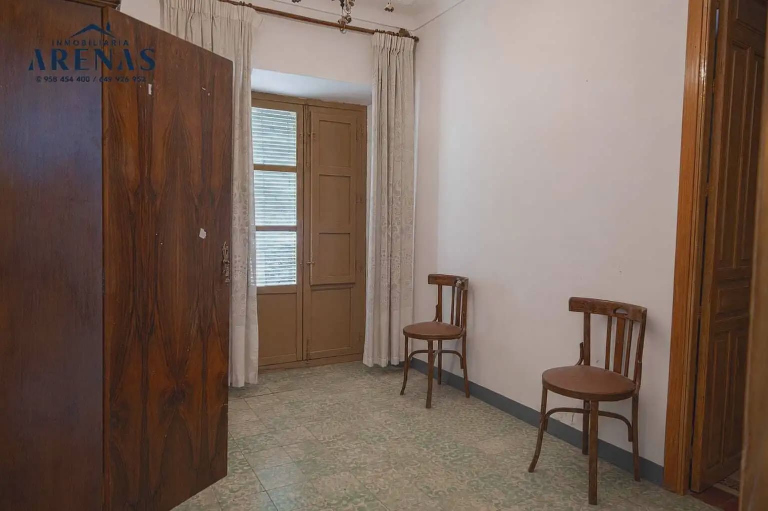 4 slaapkamer Huis te koop in Illora - € 75.000 (Ref: 10047741)