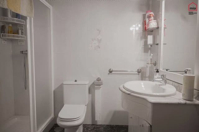 3 soverom Hus til salgs i Illora - € 106 000 (Ref: 10047748)