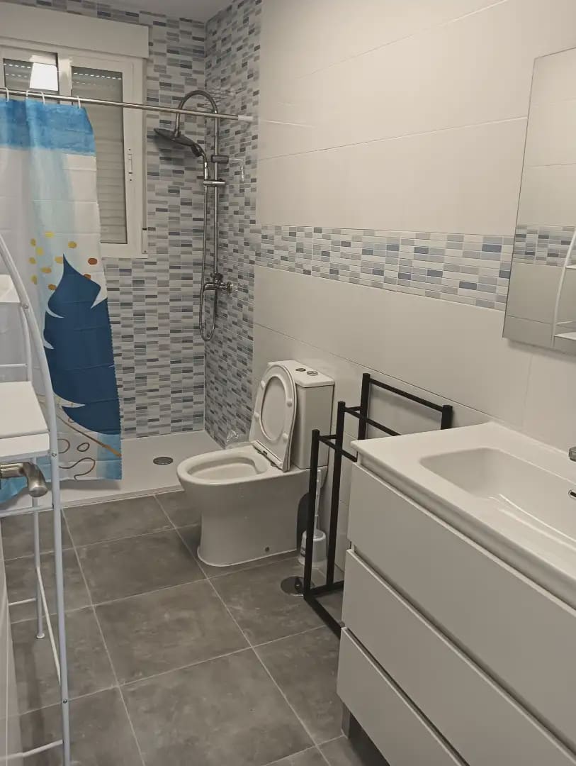 3 sypialnia Mieszkanie do wynajęcia w Pinos Puente - 650 € (Ref: 10047750)