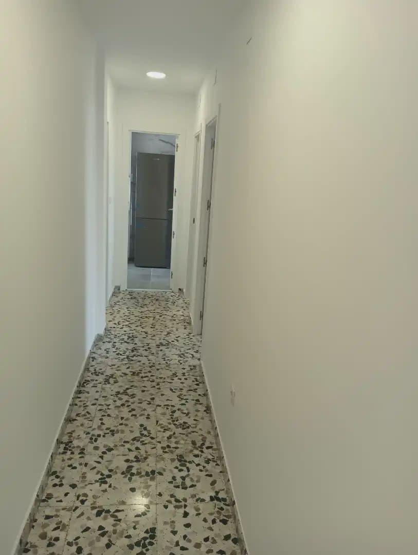 3 sypialnia Mieszkanie do wynajęcia w Pinos Puente - 650 € (Ref: 10047750)