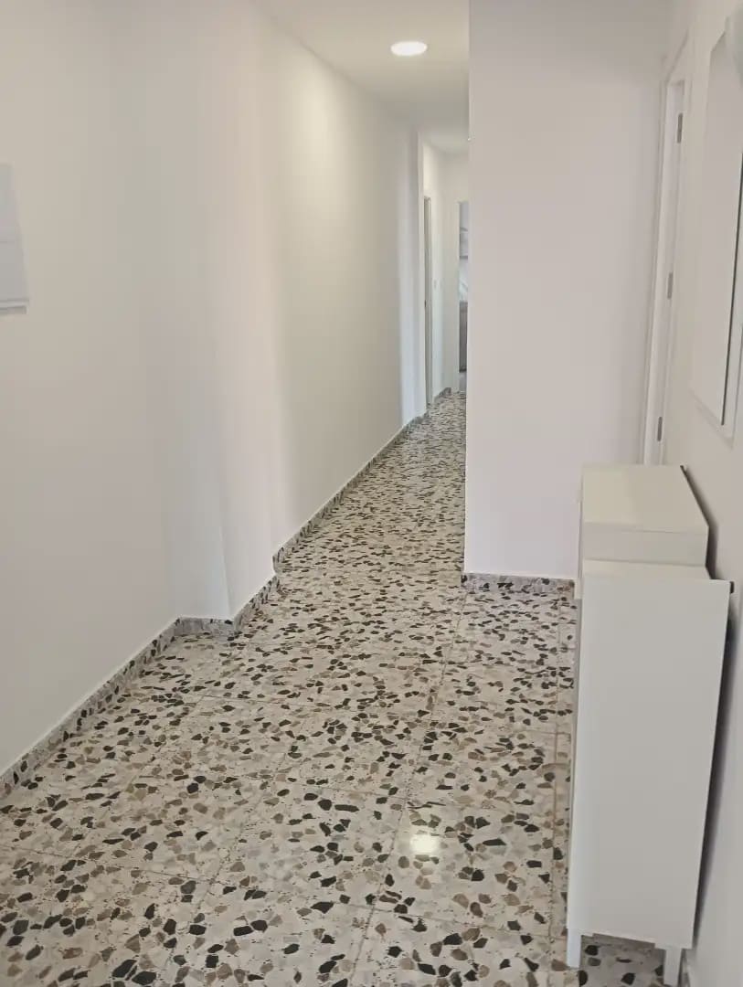 3 sypialnia Mieszkanie do wynajęcia w Pinos Puente - 650 € (Ref: 10047750)
