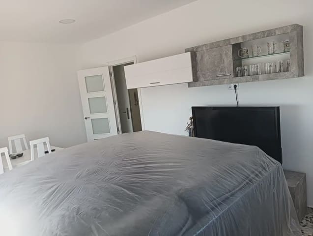 3 Zimmer Wohnung zu vermieten in Pinos Puente - 650 € (Ref: 10047750)