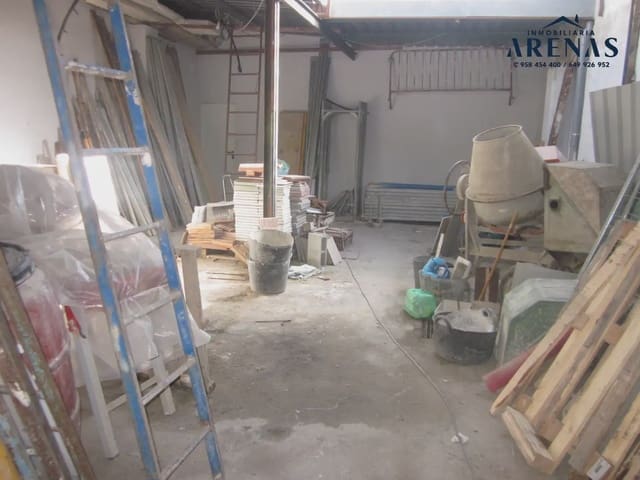 Commercieel te koop in Chauchina - € 125.000 (Ref: 10047755)