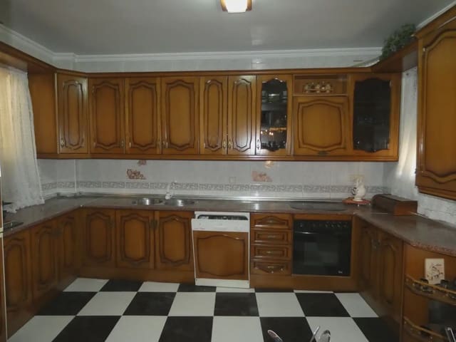 3 camera da letto Casa in vendita in Láchar con piscina - 280.000 € (Rif: 10047757)