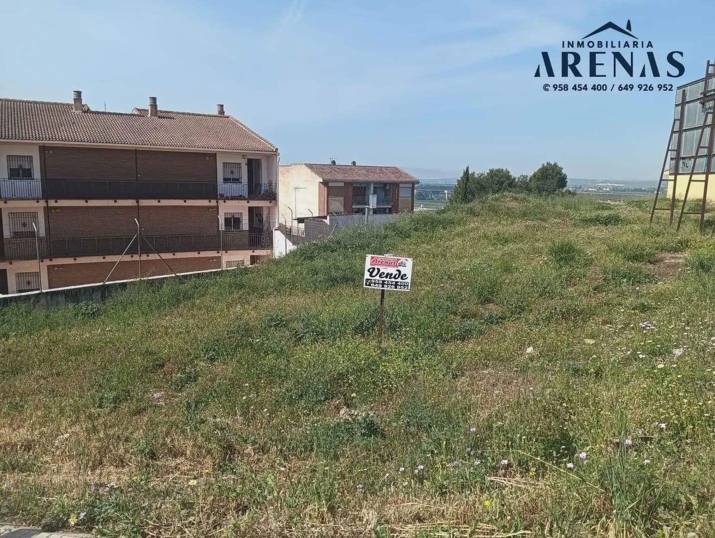 Byggegrund til salg i Pinos Puente - € 28.800 (Ref: 10047758)