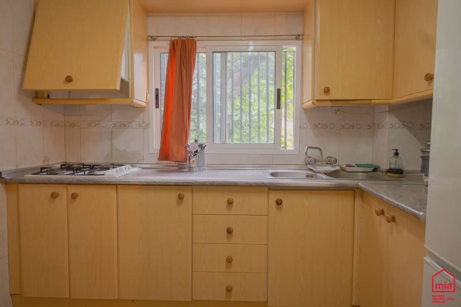 3 soveværelse Villa til salg i Illora - € 98.000 (Ref: 10047761)