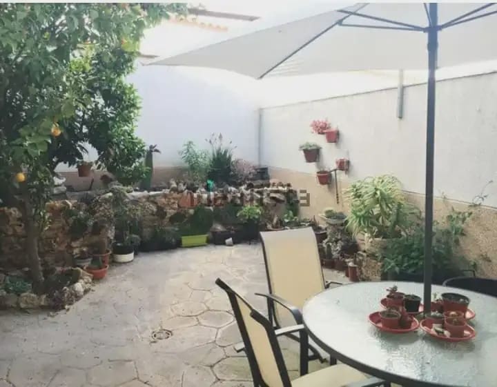 3 Zimmer Haus zu verkaufen in Illora mit Garage - 106.000 € (Ref: 10047762)