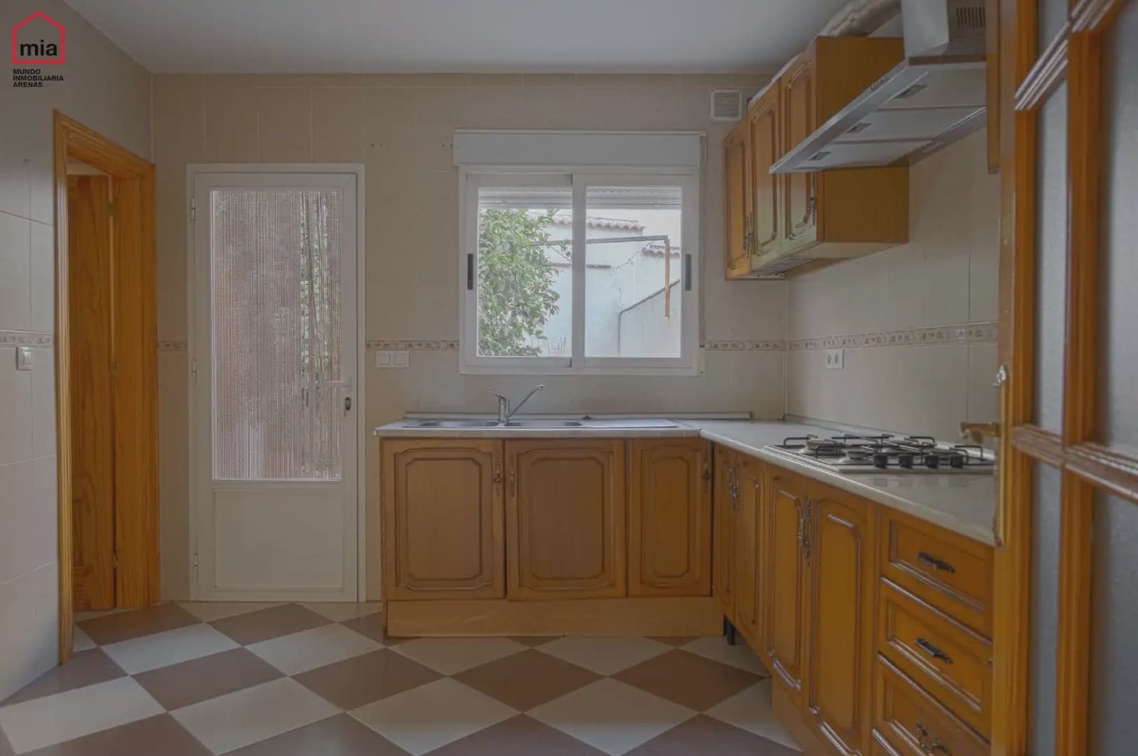 3 Zimmer Haus zu verkaufen in Illora mit Garage - 106.000 € (Ref: 10047762)