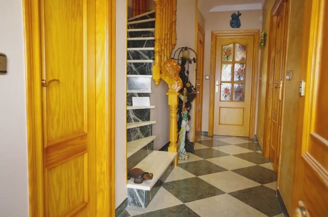 3 soverom Hus til salgs i Illora - € 118 000 (Ref: 10047763)
