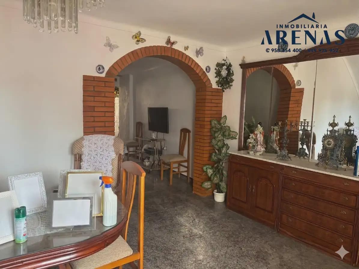 Casa de 5 habitaciones en Illora en venta - 65.000 € (Ref: 10047764)