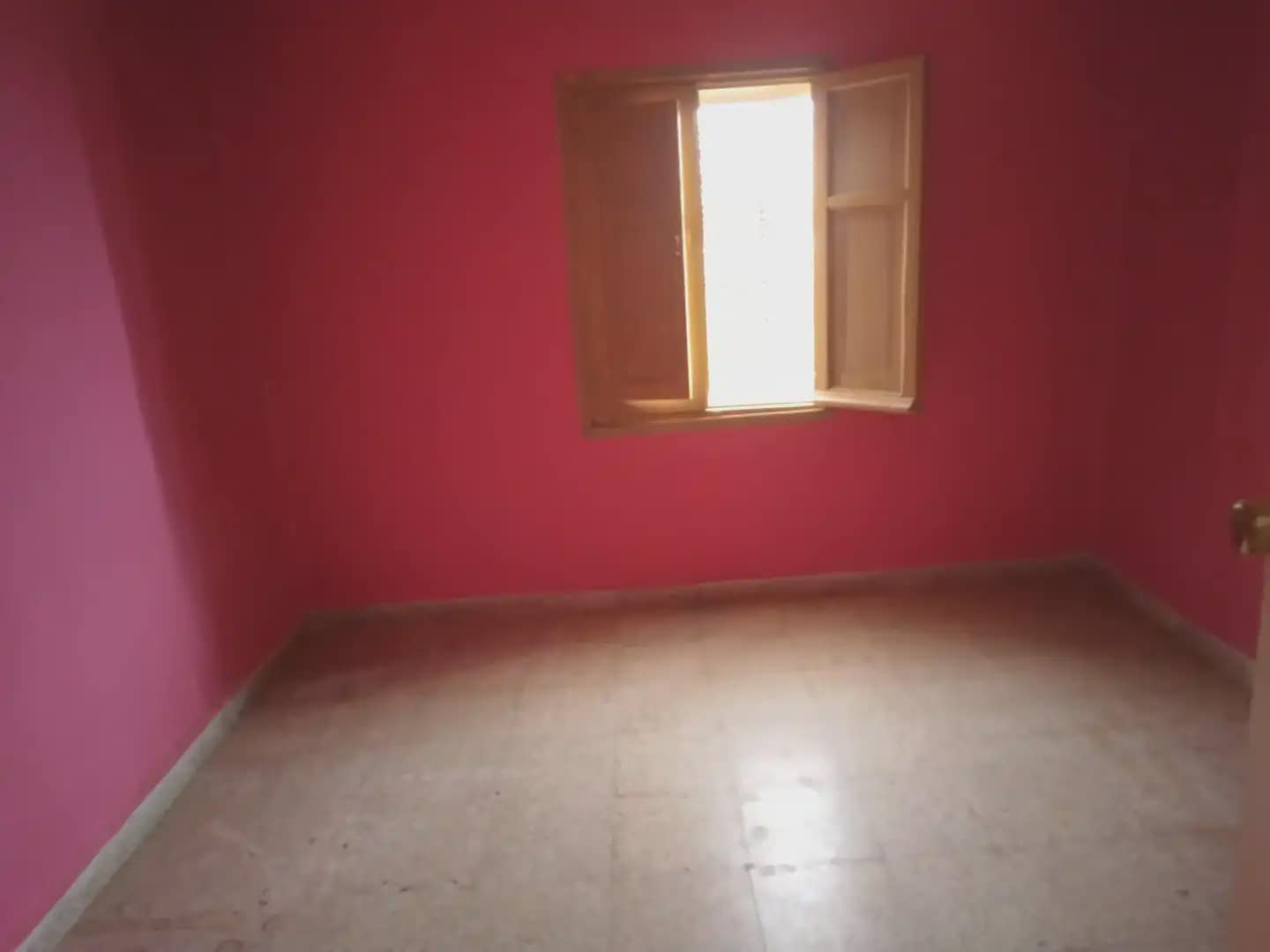 2 bedroom Townhouse for sale in Monachil - € 70,000 (Ref: 10047765)