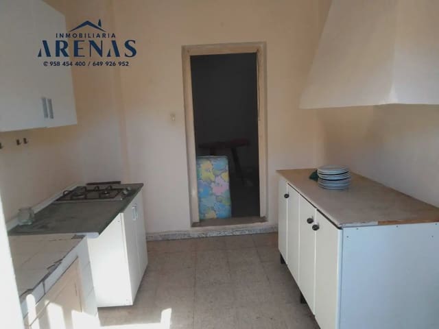 3 slaapkamer Huis te koop in Monachil - € 70.000 (Ref: 10047765)