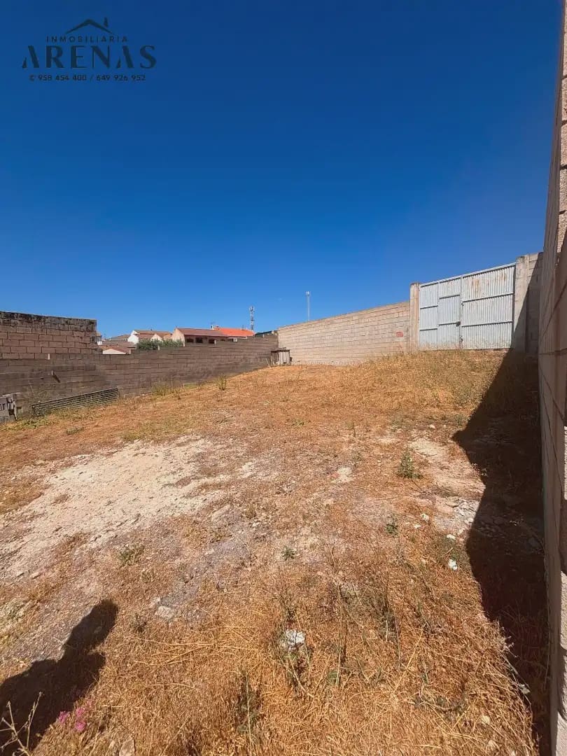 Byggetomt til salgs i Illora - € 170 000 (Ref: 10047772)