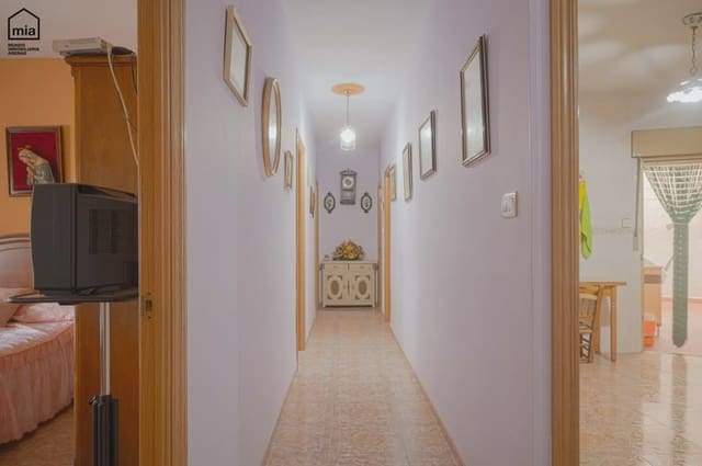 4 Zimmer Wohnung zu verkaufen in Illora - 97.000 € (Ref: 10047774)