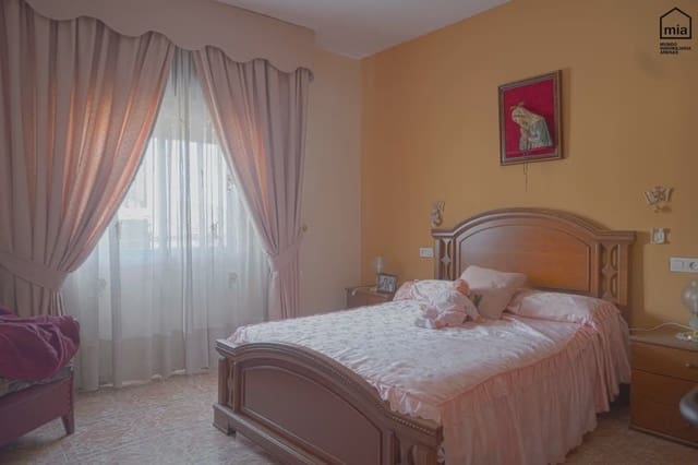 4 Zimmer Wohnung zu verkaufen in Illora - 97.000 € (Ref: 10047774)