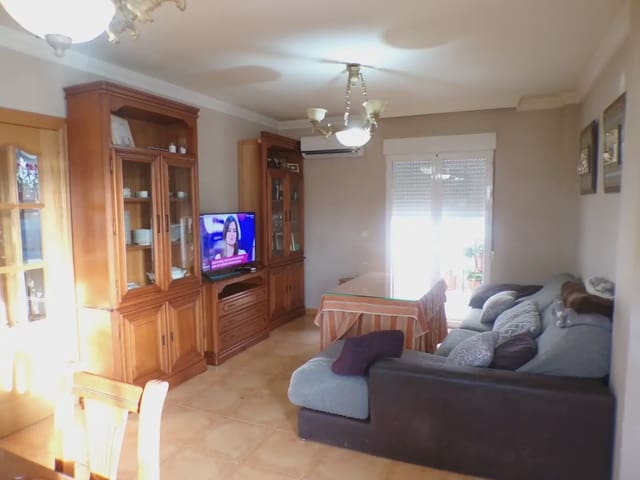 Casa de 3 habitaciones en Pinos Puente en venta - 178.500 € (Ref: 10047776)