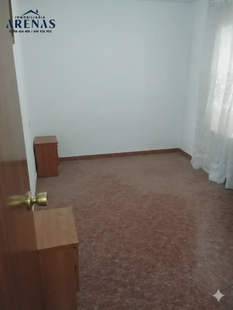 3 soverom Hus til salgs i Illora - € 40 000 (Ref: 10047778)