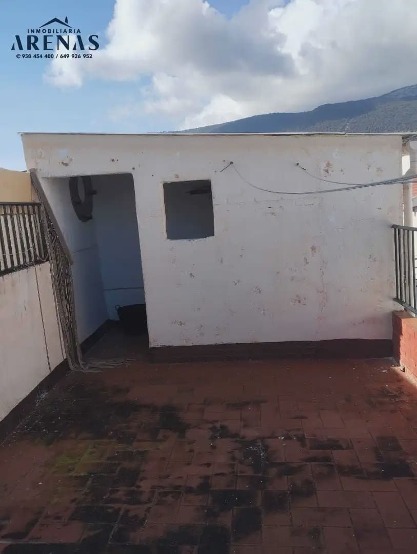 3 soverom Hus til salgs i Illora - € 40 000 (Ref: 10047778)