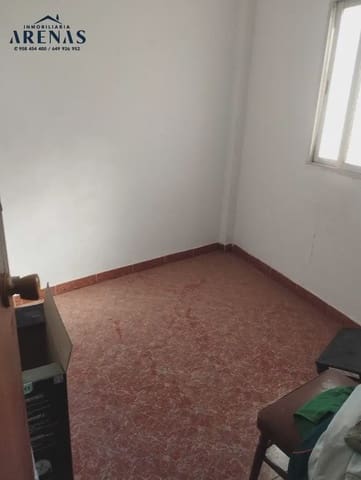 3 soverom Hus til salgs i Illora - € 40 000 (Ref: 10047778)