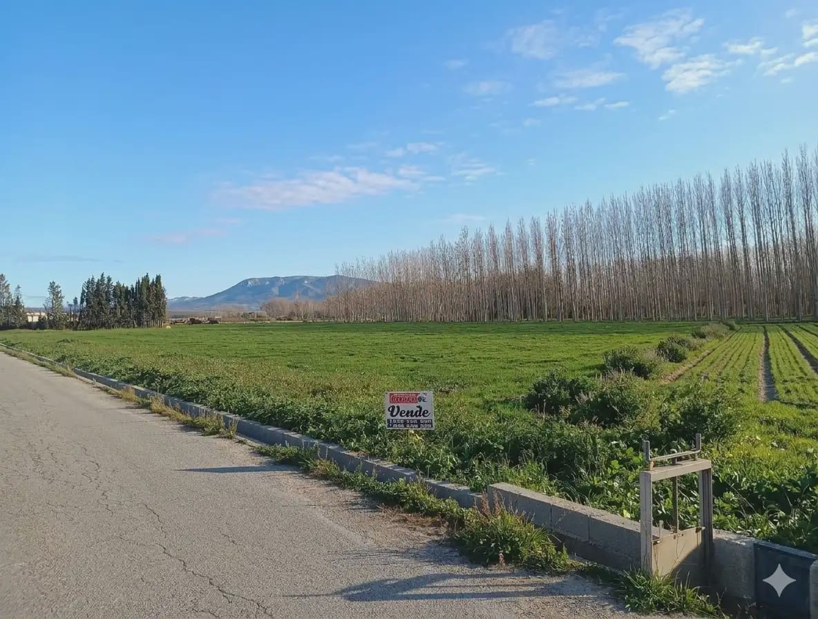Landgrundstück zu verkaufen in Fuente Vaqueros - 25.000 € (Ref: 10047780)
