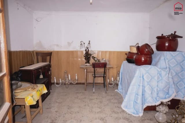 4 soverom Hus til salgs i Illora - € 55 000 (Ref: 10047783)