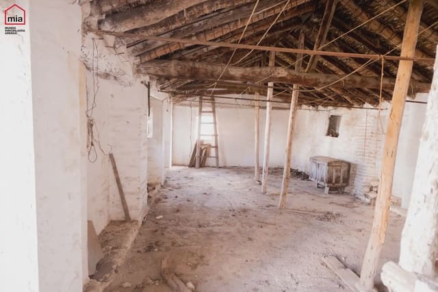 4 soverom Hus til salgs i Illora - € 55 000 (Ref: 10047783)