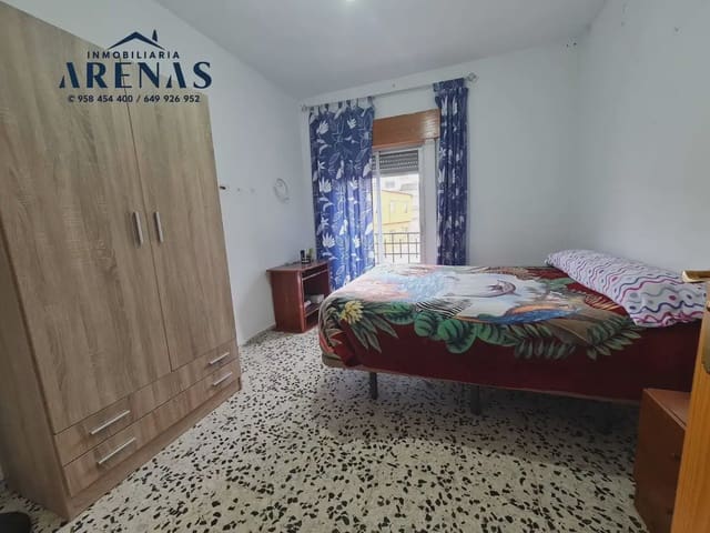 6 soveværelse Byhus til salg i Láchar - € 145.000 (Ref: 10047786)
