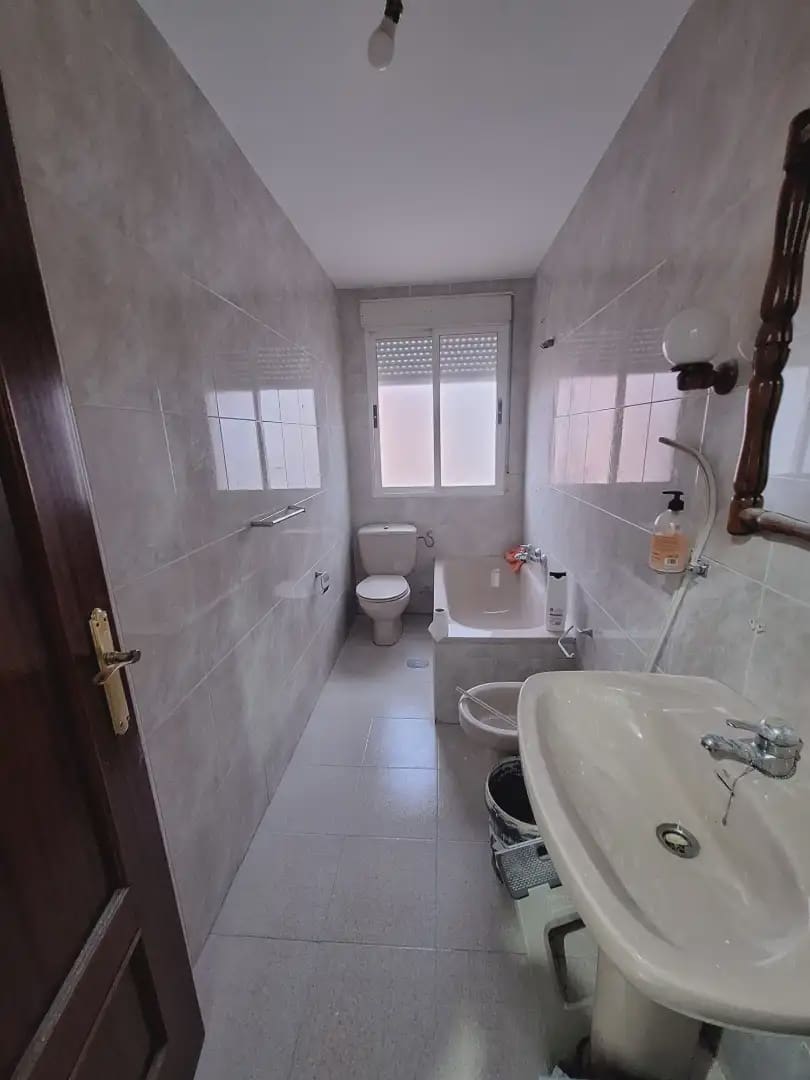 3 bedroom Townhouse for sale in Las Gabias - € 172,000 (Ref: 10047788)