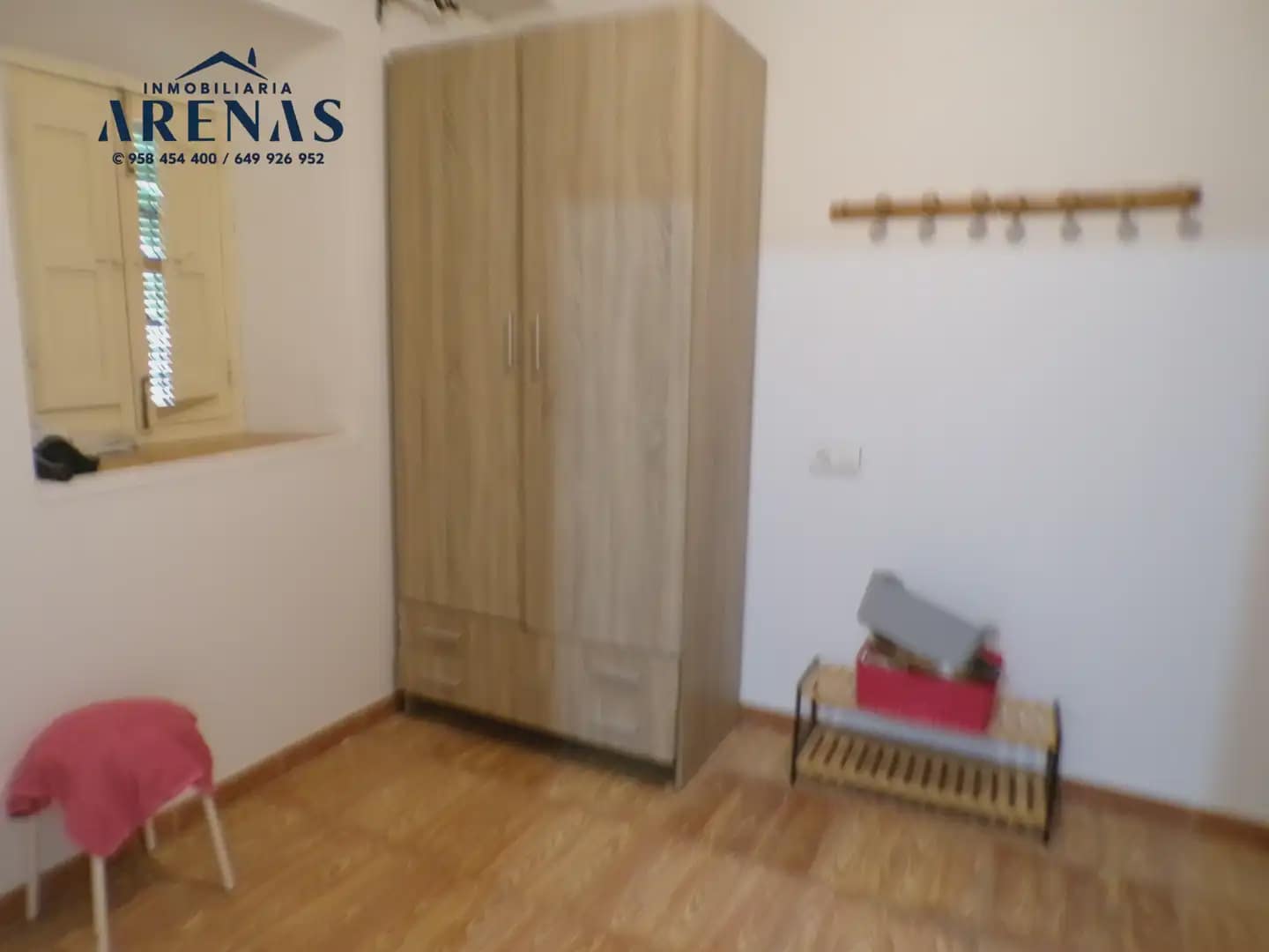 Casa de 3 habitaciones en Illora en venta - 65.000 € (Ref: 10047789)