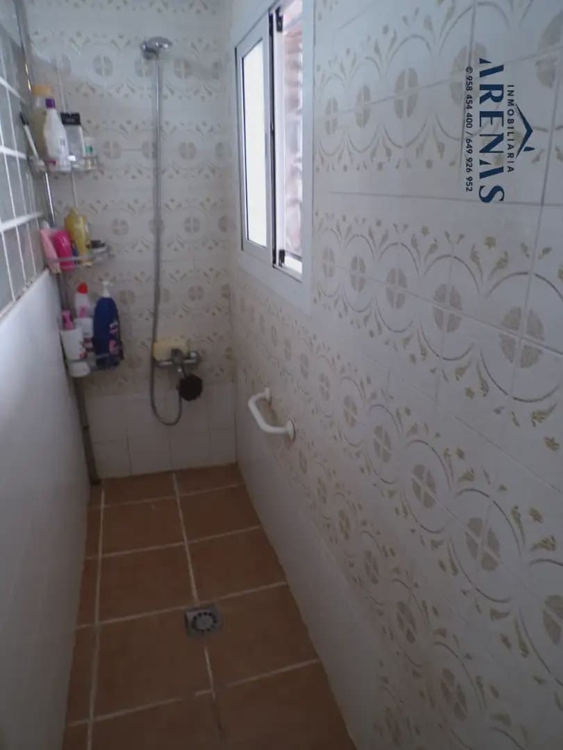 Casa de 3 habitaciones en Illora en venta - 65.000 € (Ref: 10047789)