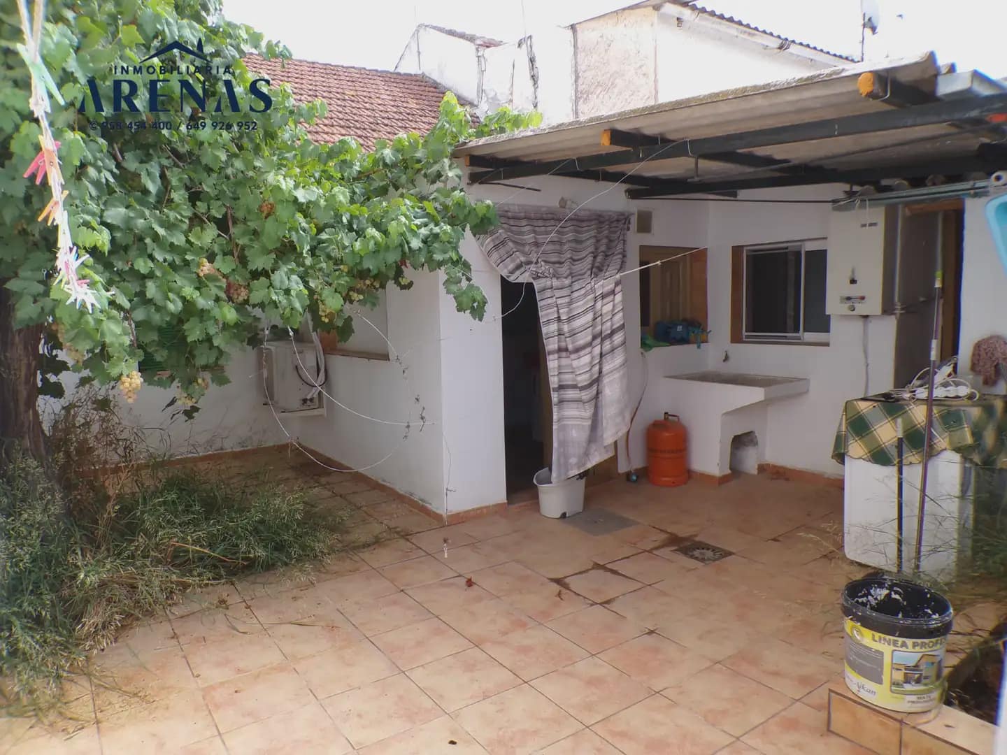 Casa de 3 habitaciones en Illora en venta - 65.000 € (Ref: 10047789)