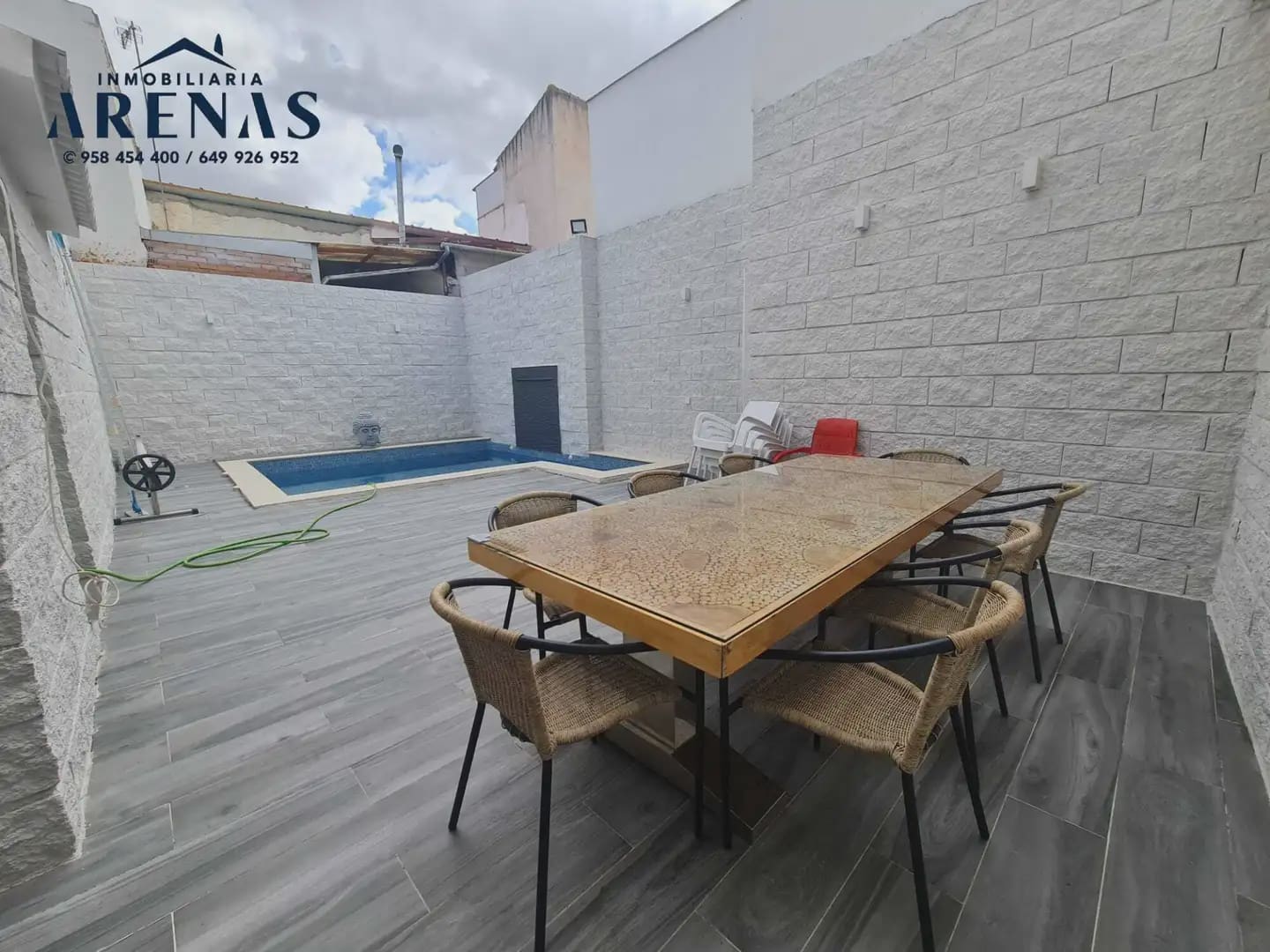 3 bedroom Townhouse for sale in Chimeneas - € 135,000 (Ref: 10047793)