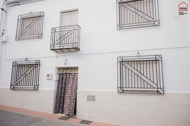 5 soveværelse Byhus til salg i Alomartes, Illora - € 110.000 (Ref: 10047794)