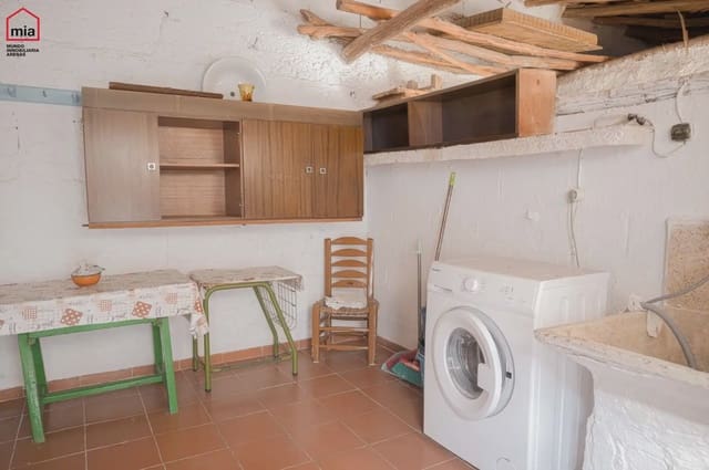 5 soveværelse Byhus til salg i Alomartes, Illora - € 110.000 (Ref: 10047794)