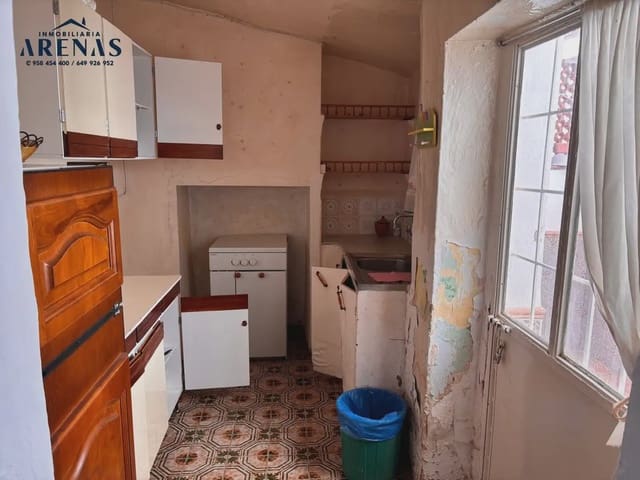 4 Zimmer Haus zu verkaufen in Alomartes, Illora - 55.000 € (Ref: 10047798)