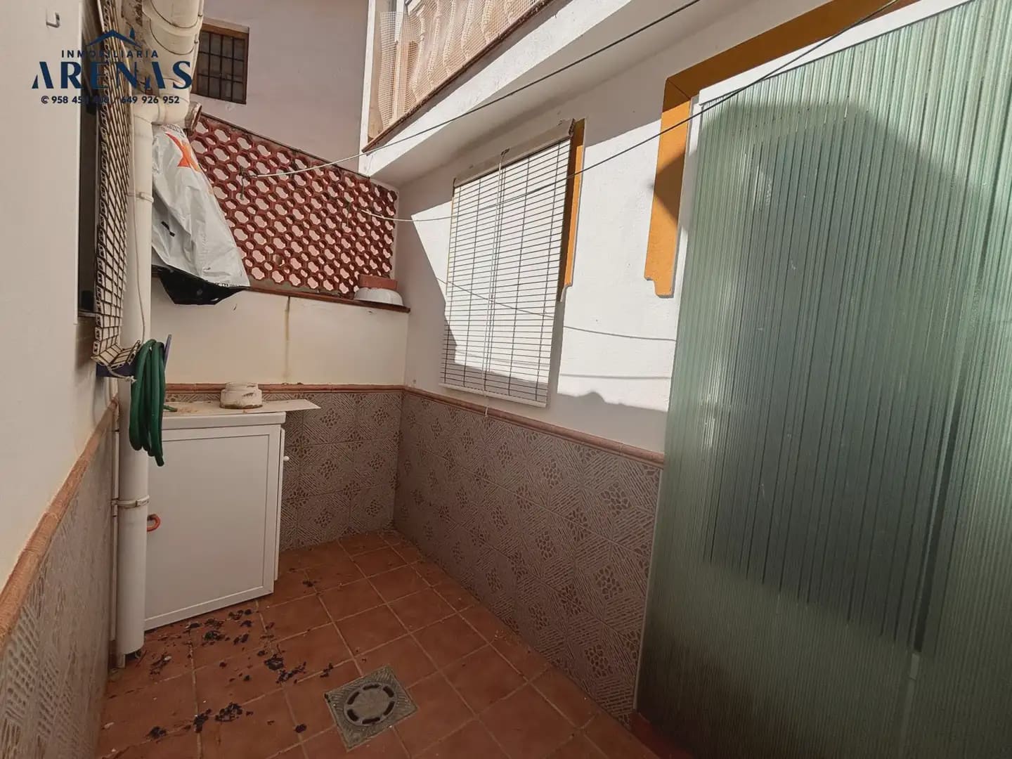 4 slaapkamer Huis te koop in Illora - € 55.000 (Ref: 10047798)