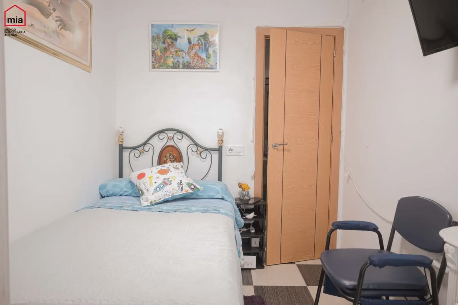 Casa de 1 habitación en Illora en venta - 29.800 € (Ref: 10047799)