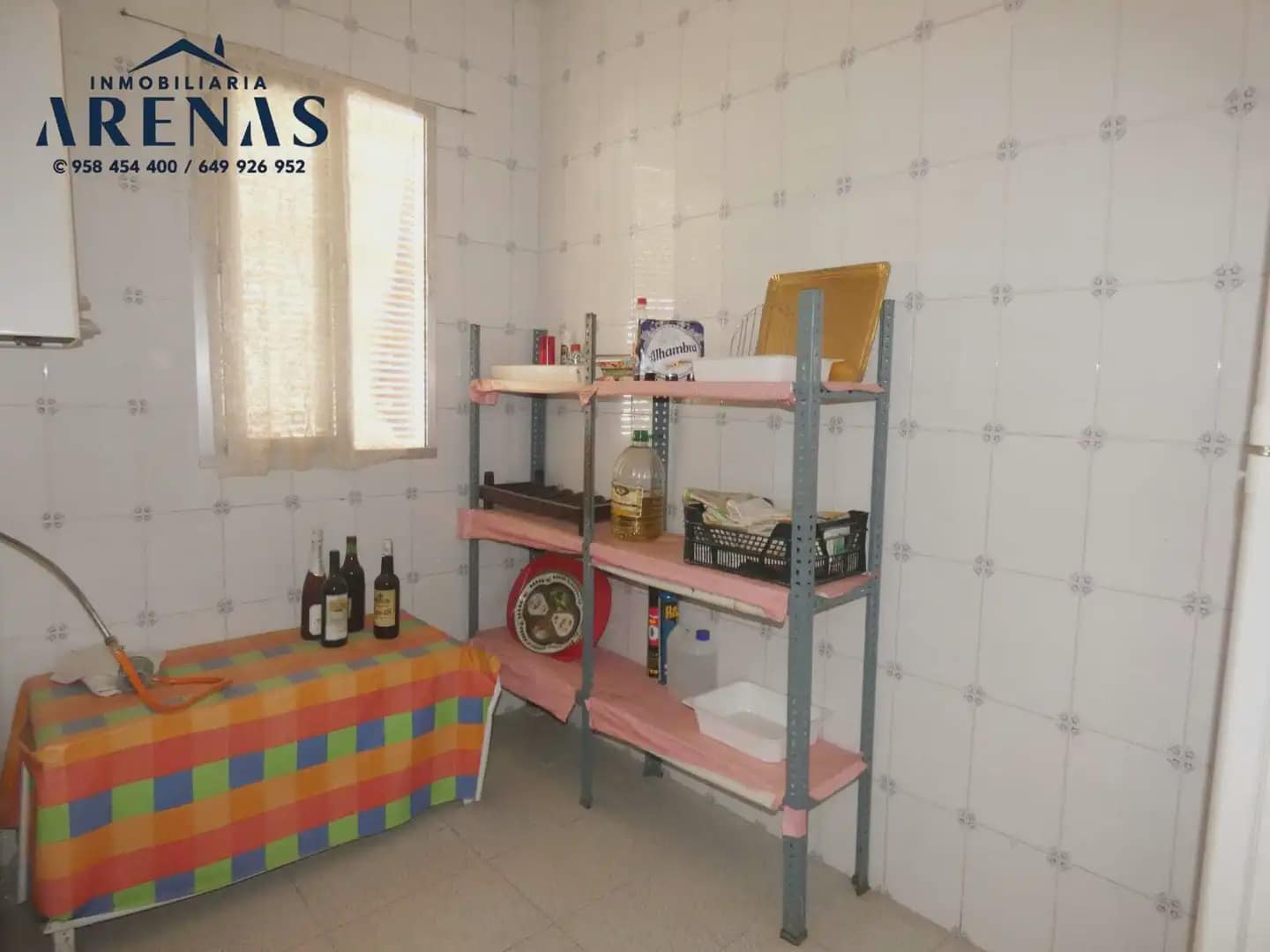 7 bedroom Townhouse for sale in Cijuela - € 200,000 (Ref: 10047814)