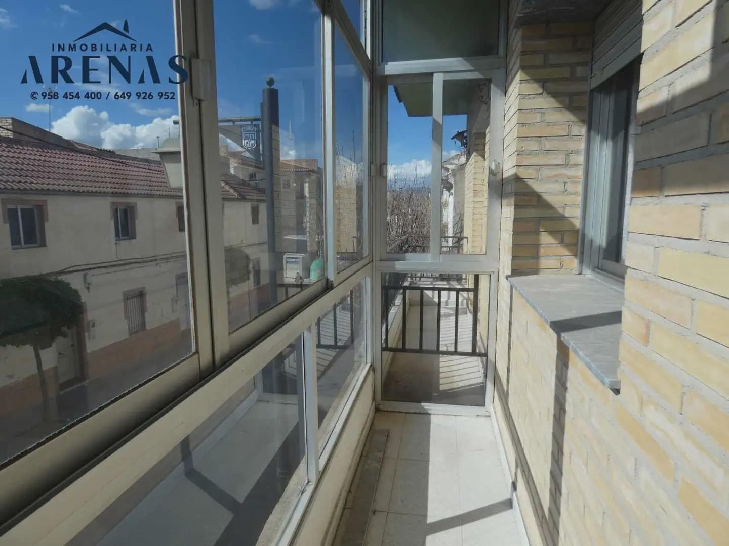 7 bedroom Townhouse for sale in Cijuela - € 200,000 (Ref: 10047814)
