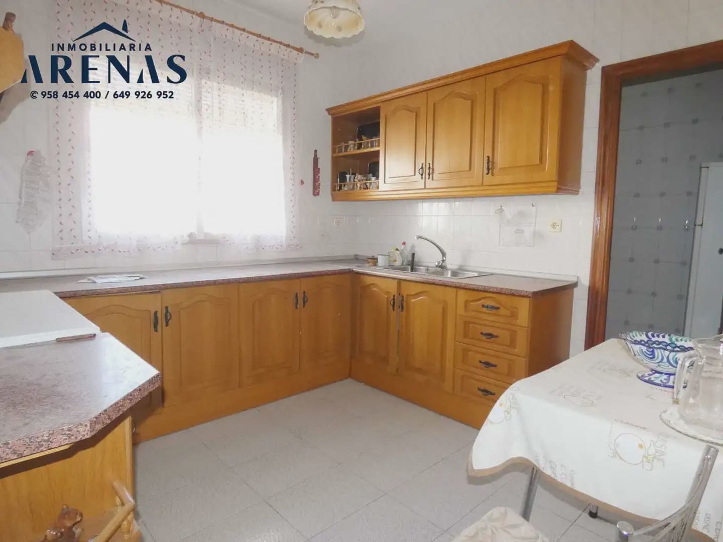 7 bedroom Townhouse for sale in Cijuela - € 200,000 (Ref: 10047814)