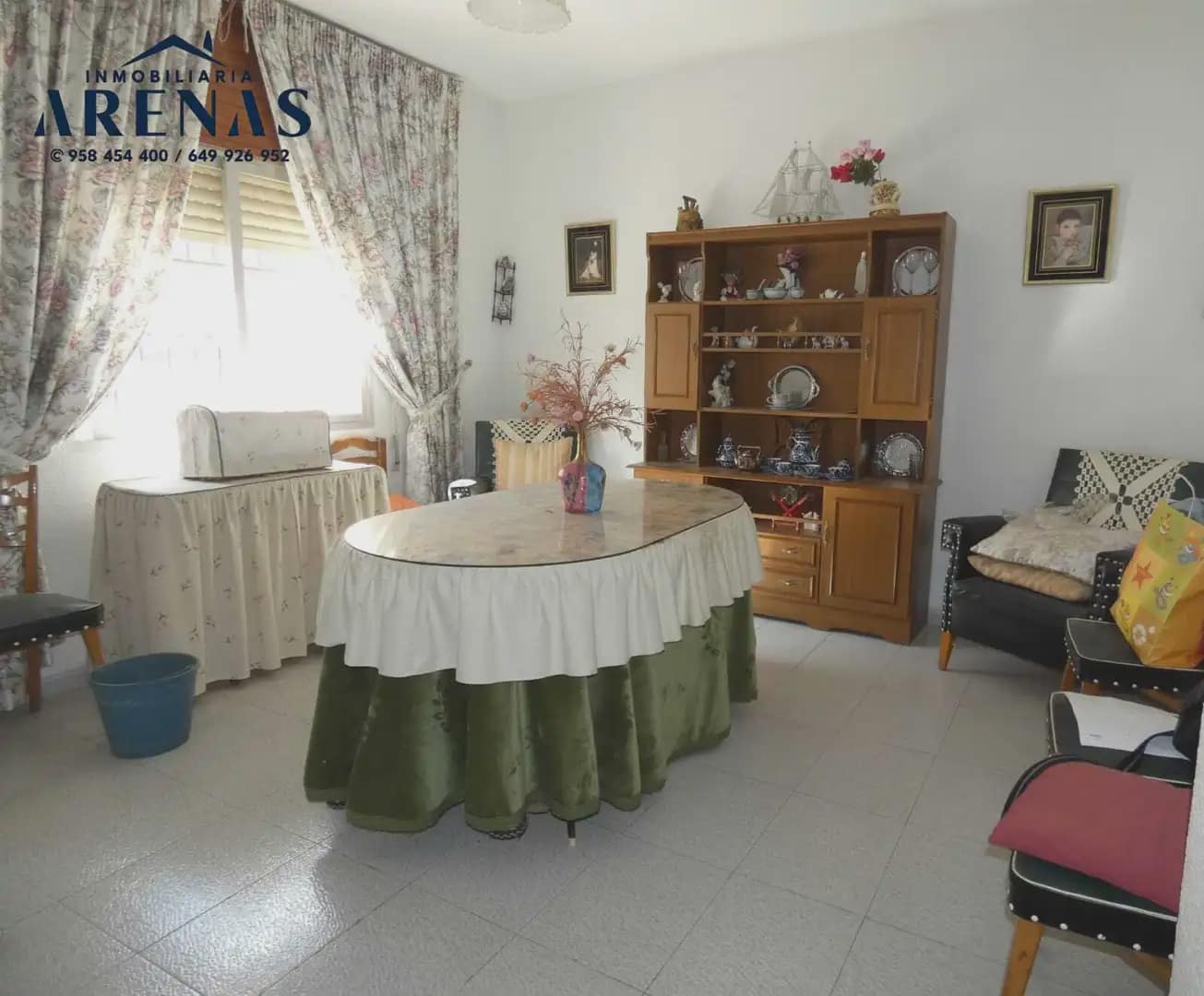 7 bedroom Townhouse for sale in Cijuela - € 200,000 (Ref: 10047814)