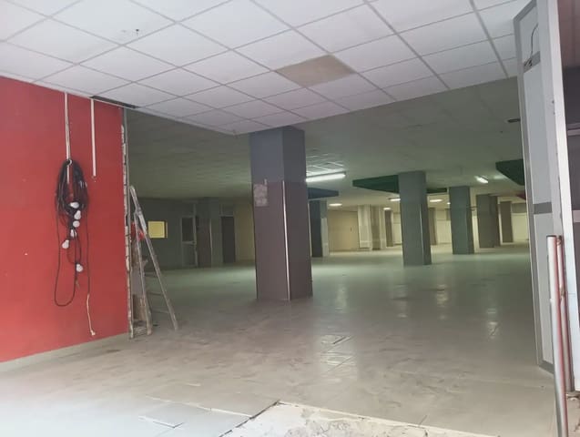 Commercial for rent in Pinos Puente - € 950 (Ref: 10047816)