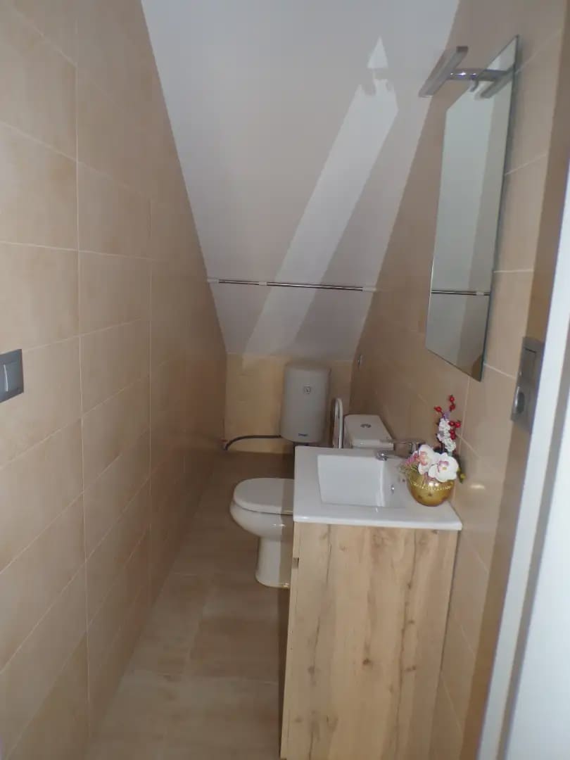 Commercial for rent in Valderrubio - € 450 (Ref: 10047820)