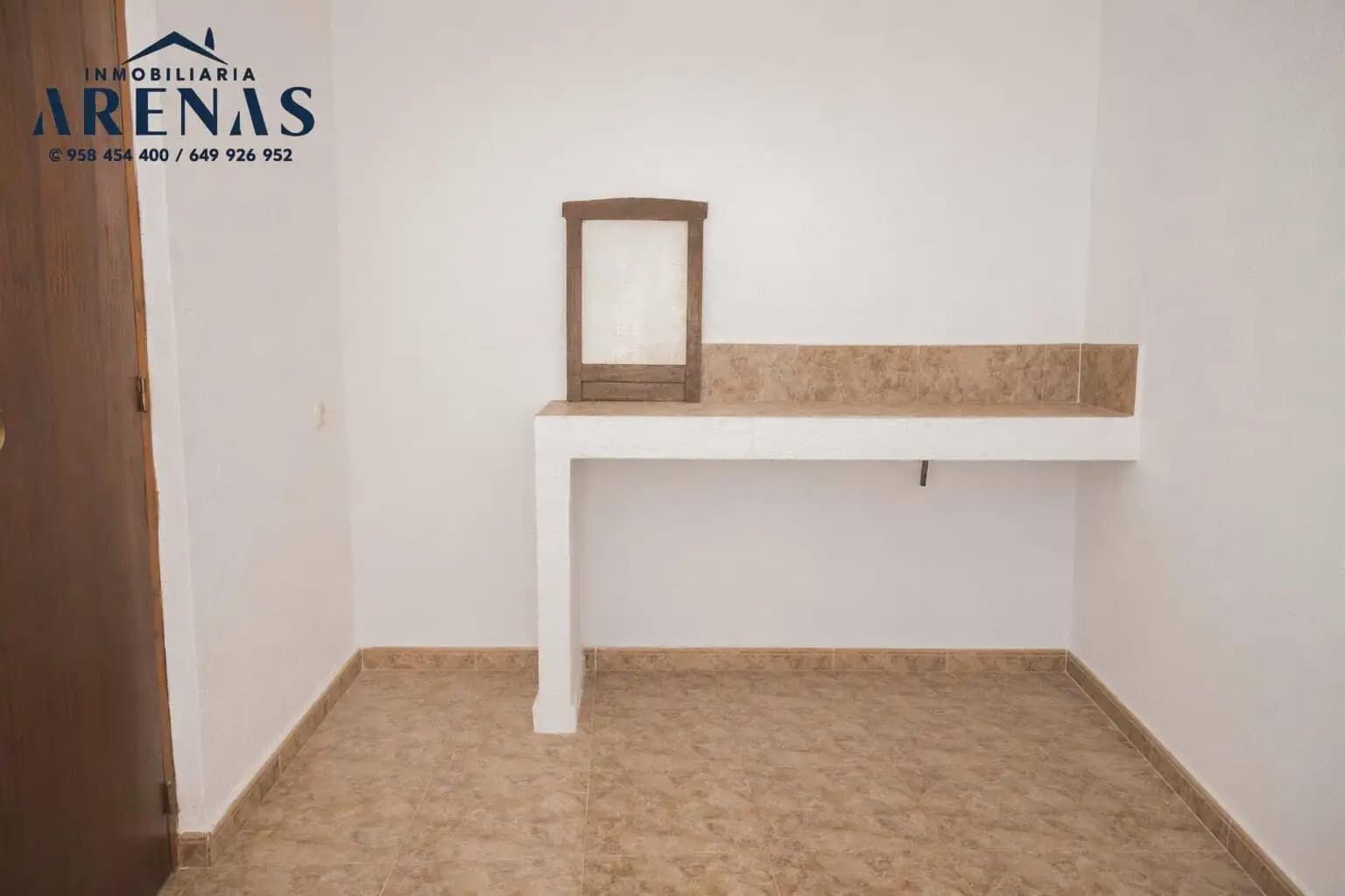 4 soverom Hus til salgs i Illora - € 58 000 (Ref: 10047821)