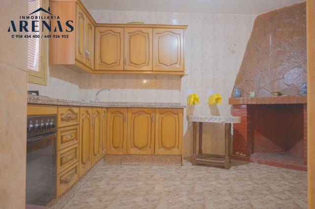 4 soverom Hus til salgs i Illora - € 58 000 (Ref: 10047821)
