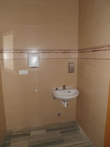 Local Comercial en Pinos Puente en alquiler - 800 € (Ref: 10073081)