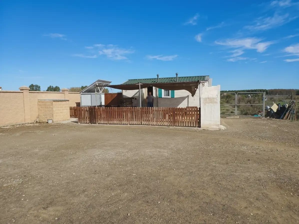 Finka/Dom wiejski na sprzedaż w Fuente Vaqueros - 55 000 € (Ref: 10136331)