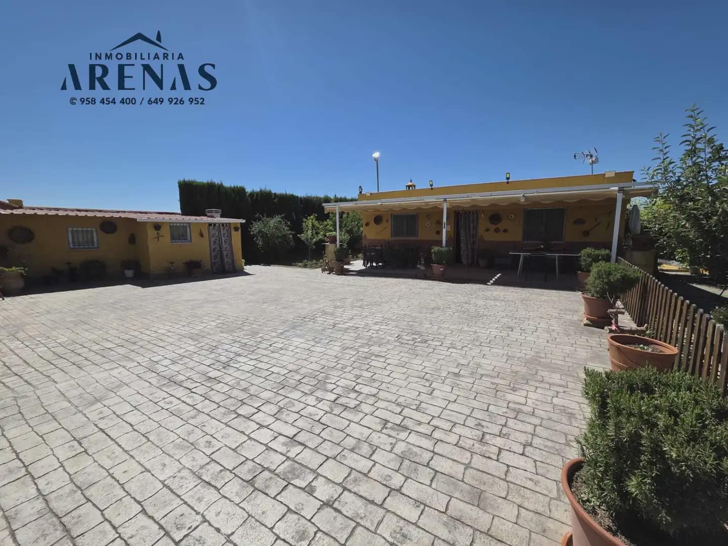 Finka/Dom wiejski na sprzedaż w Chauchina - 130 000 € (Ref: 10136466)