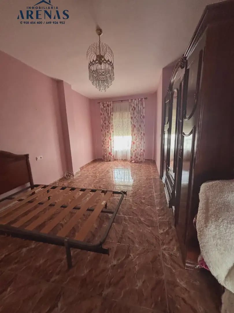 4 soverom Hus til salgs i Illora med garasje - € 135 000 (Ref: 10140112)